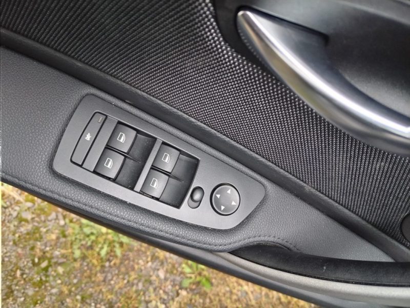 BMW 116I 2.0 L E 87 Edition Confort garantie 12 mois 2011