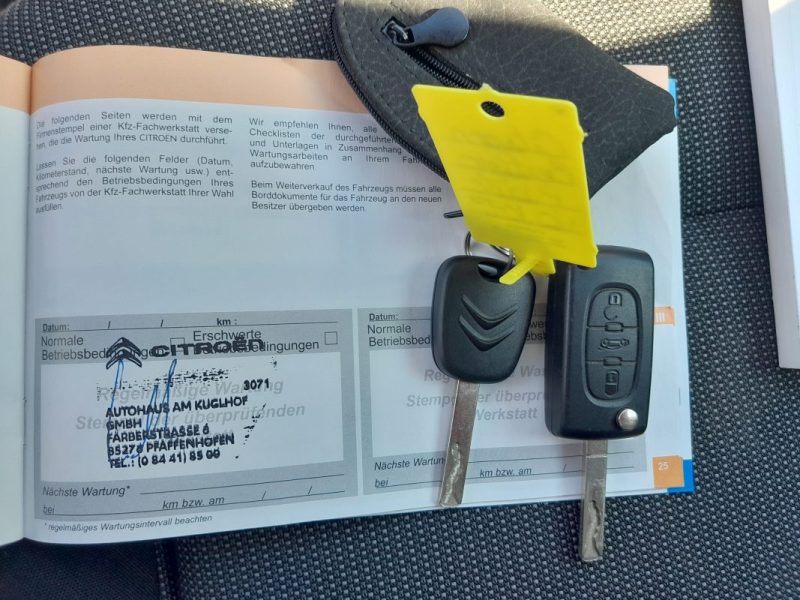 CITROEN BERLINGO II 1er Main 1.6 Blue HDI 100 ch S&S Club ETG6 2017