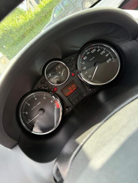 PEUGEOT 206+ 1.4L Pack Trendy 75 cv garantie 12 mois 