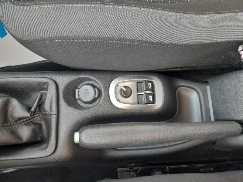 PEUGEOT 206+ 1.4L Pack Trendy 75 cv garantie 12 mois 