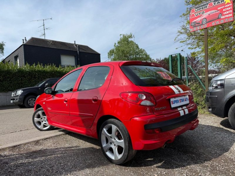 PEUGEOT 206+ 1.4L Pack Trendy 75 cv garantie 12 mois 