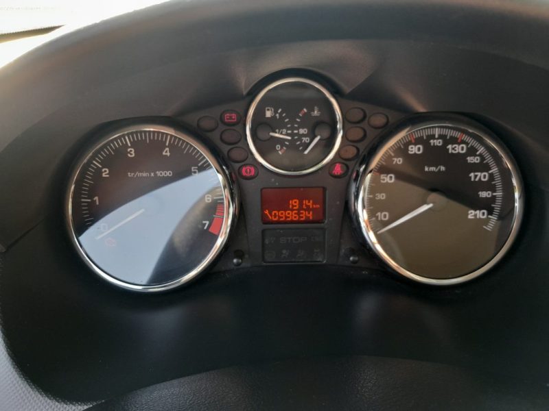 PEUGEOT 206+ 1.4L Pack Trendy 75 cv garantie 12 mois 