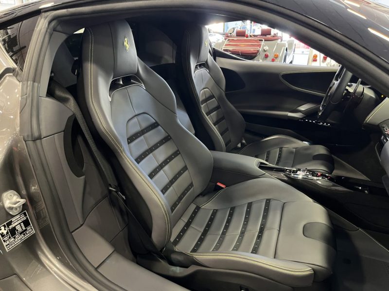 FERRARI SF90 STRADALE 2021