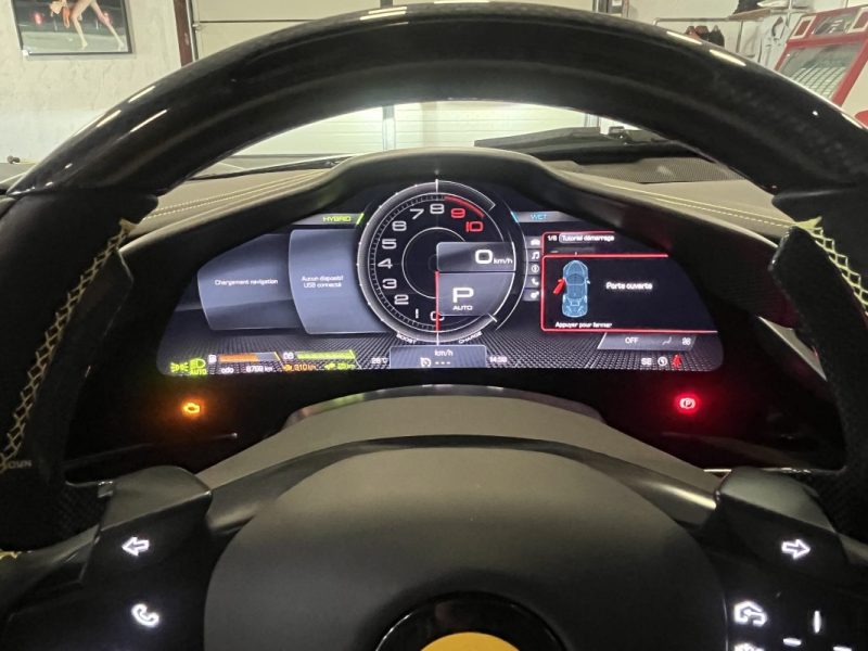 FERRARI SF90 STRADALE 2021