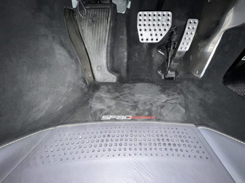 FERRARI SF90 STRADALE 2021