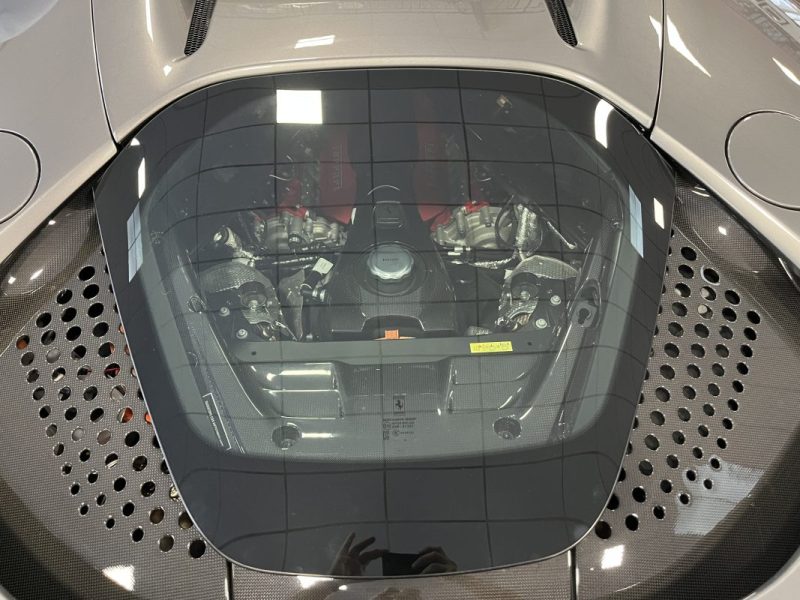 FERRARI SF90 STRADALE 2021