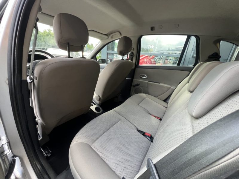 RENAULT CLIO 3 III ESTATE 1.5 DCI 85 Cv CLIMATISATION / REGULATEUR LIMITEUR BLUETOOTH - GARANTIE 1 A