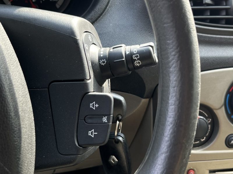 RENAULT CLIO 3 III ESTATE 1.5 DCI 85 Cv CLIMATISATION / REGULATEUR LIMITEUR BLUETOOTH - GARANTIE 1 A