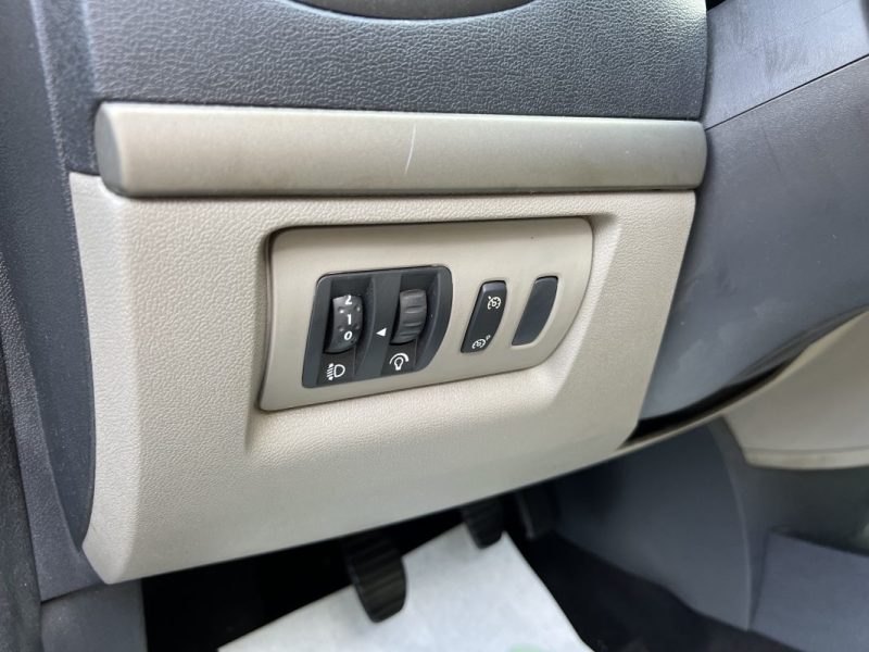 RENAULT CLIO 3 III ESTATE 1.5 DCI 85 Cv CLIMATISATION / REGULATEUR LIMITEUR BLUETOOTH - GARANTIE 1 A