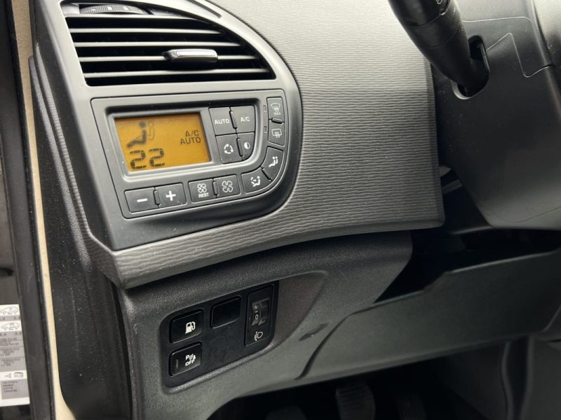 CITROEN C4 PICASSO GRAND 1.6 HDI 110 Cv 7 PLACES 84 700 Kms - GARANTIE 1 AN