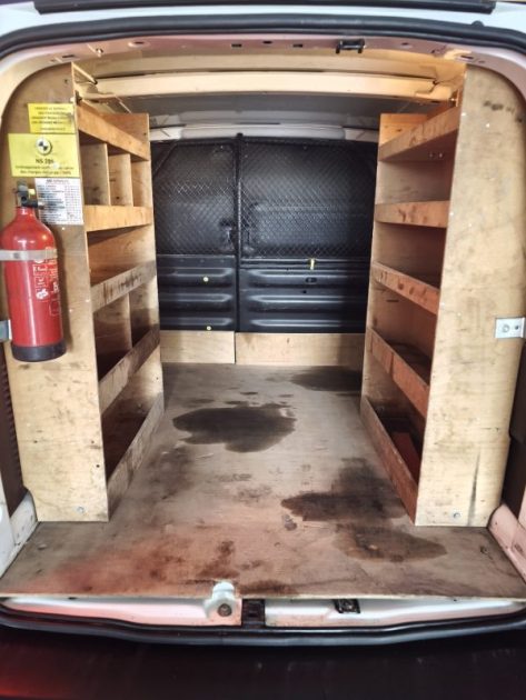 CITROEN BERLINGO 1.6 BLUEHDI 100Cv - BUSINESS - BOITE AUTOMATIQUE - RADAR DE RECUL - GPS