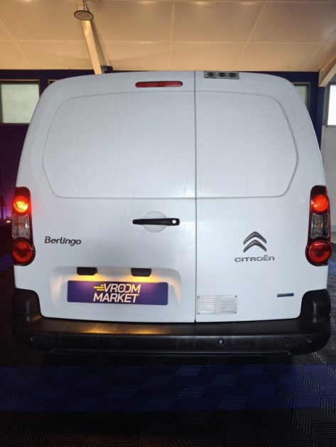 CITROEN BERLINGO 1.6 BLUEHDI 100Cv - BUSINESS - BOITE AUTOMATIQUE - RADAR DE RECUL - GPS