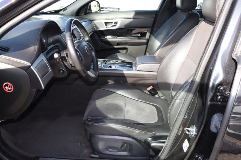 JAGUAR XF 3.0D V6 240 BVA8 R-SPORT