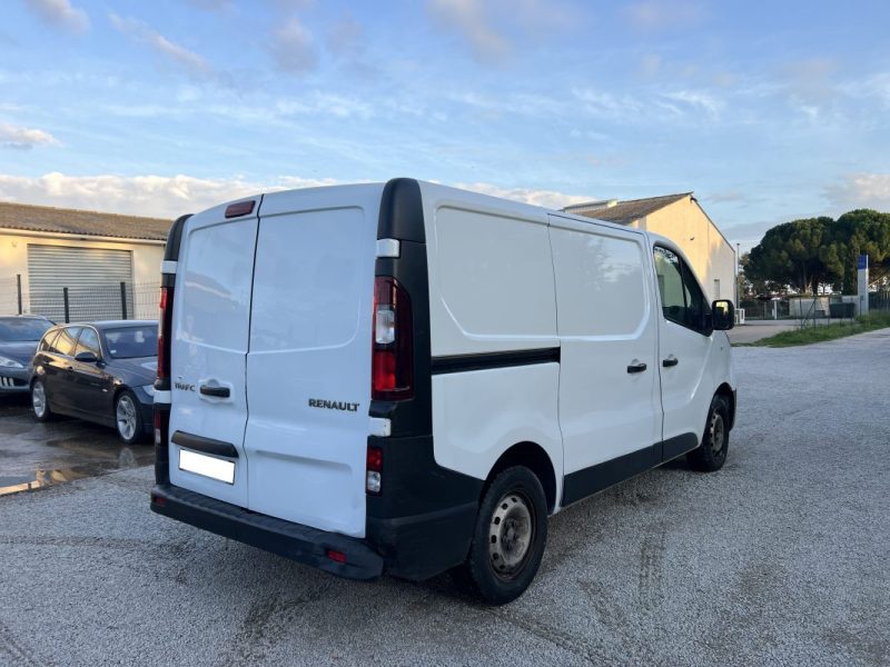 RENAULT TRAFIC III FOURGON GRAND CONFORT L1H1 DCI 120CH