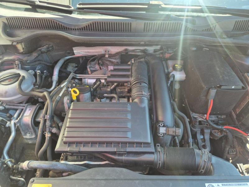 VOLKSWAGEN GOLF SPORTSVAN 2016