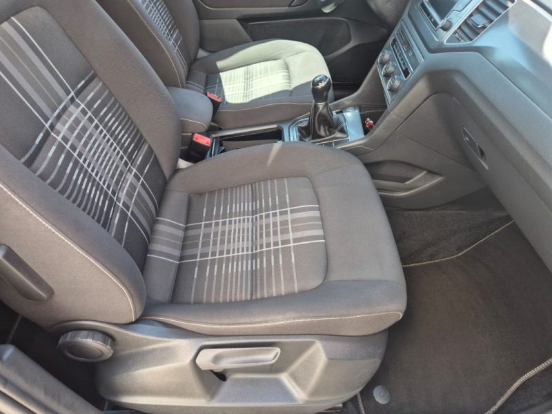 VOLKSWAGEN GOLF SPORTSVAN 2016