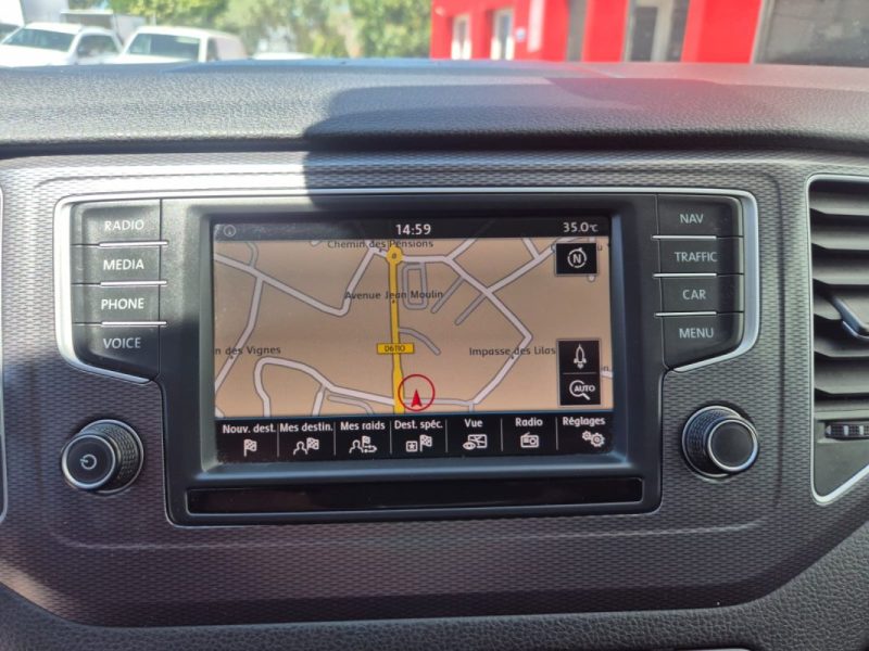 VOLKSWAGEN GOLF SPORTSVAN 2016