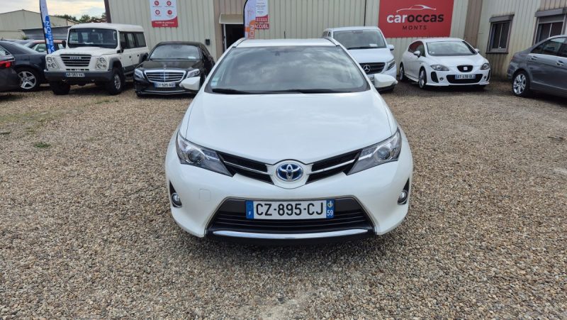 TOYOTA AURIS 2013
