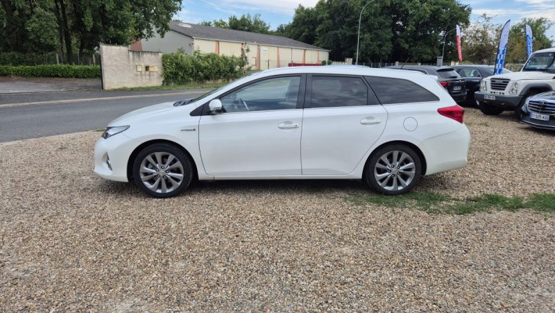 TOYOTA AURIS 2013