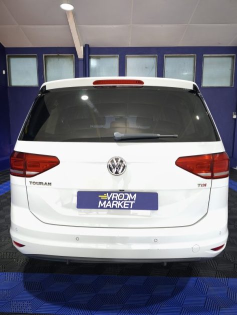 VOLKSWAGEN TOURAN 1,6 TDI 115 Cv BLUEMOTION TRENDLINE BUSINESS DSG7 , 7 PLACES