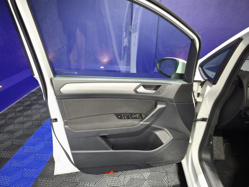 VOLKSWAGEN TOURAN 1,6 TDI 115 Cv BLUEMOTION TRENDLINE BUSINESS DSG7 , 7 PLACES