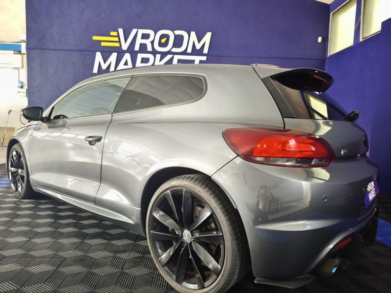 VOLKSWAGEN SCIROCCO R 2.0 TSI 265 Cv - BOÎTE AUTOMATIQUE - ENTRETIEN COMPLET - RADAR DE RECUL - GPS