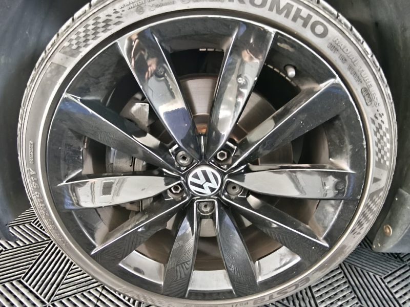 VOLKSWAGEN SCIROCCO R 2.0 TSI 265 Cv - BOÎTE AUTOMATIQUE - ENTRETIEN COMPLET - RADAR DE RECUL - GPS