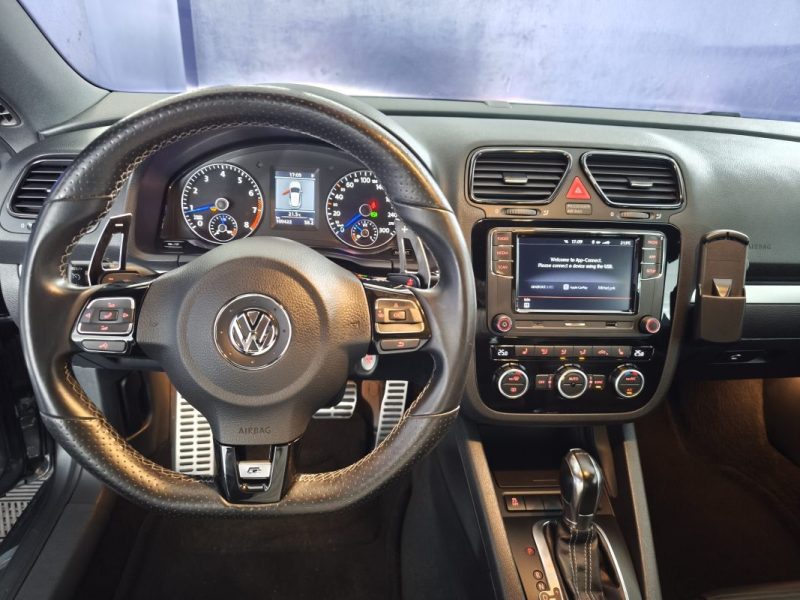 VOLKSWAGEN SCIROCCO R 2.0 TSI 265 Cv - BOÎTE AUTOMATIQUE - ENTRETIEN COMPLET - RADAR DE RECUL - GPS