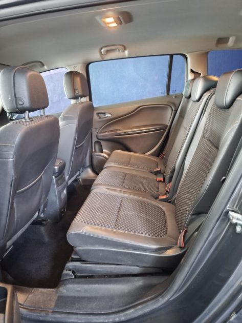 OPEL ZAFIRA TOURER 1,6 CDTI 136 Cv COSMO , BVM , 7 PLACES