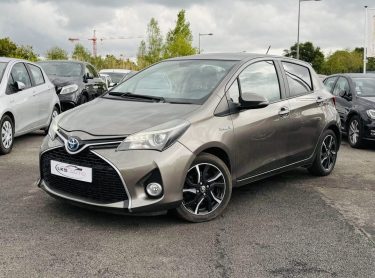 TOYOTA YARIS III 1.5 HYBRID 100h DESIGN