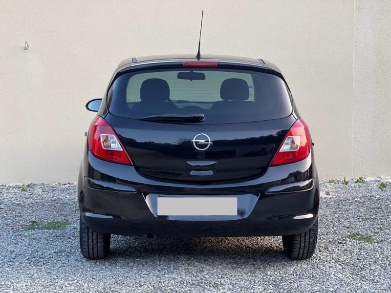 OPEL CORSA 2010