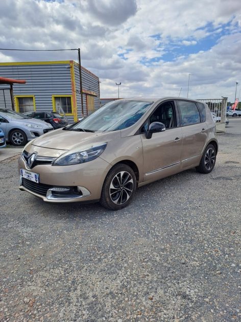 RENAULT MEGANE SCENIC 2015