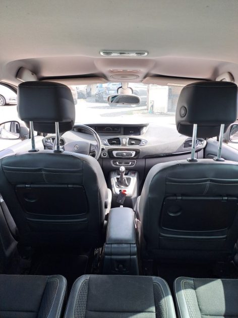 RENAULT MEGANE SCENIC 2015