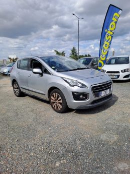 PEUGEOT 3008 2014