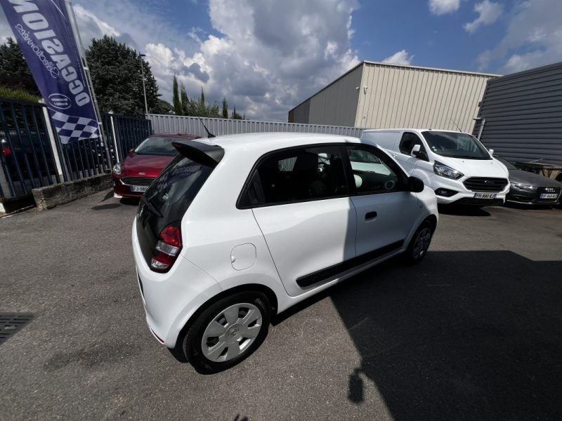 RENAULT TWINGO 2018 sans climatisation