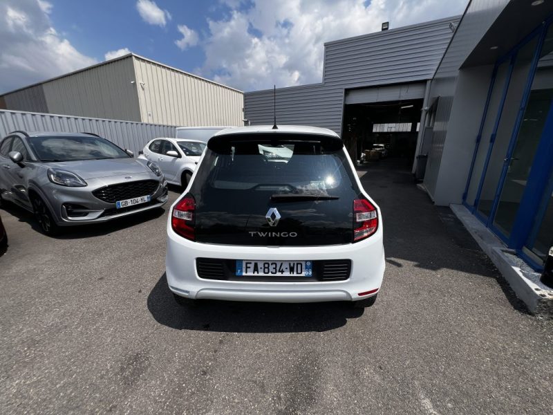 RENAULT TWINGO 2018 sans climatisation