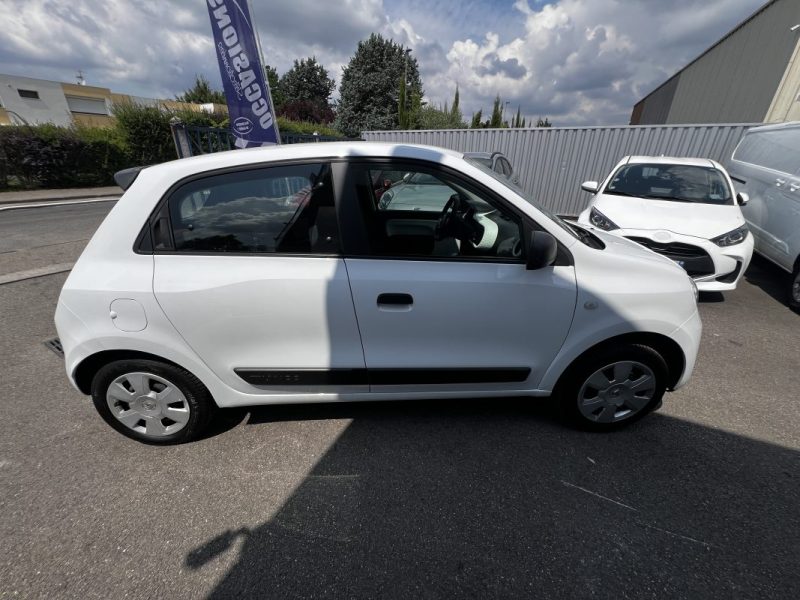 RENAULT TWINGO 2018 sans climatisation