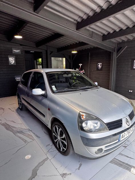 Renault Clio 2 – Essence – 210 000 km – CT OK – Garantie incluse