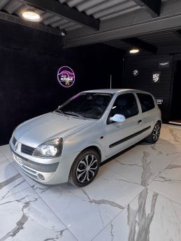 Renault Clio 2 – Essence – 210 000 km – CT OK – Garantie incluse