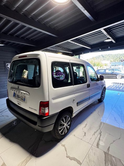 Peugeot Partner 1.6 HDI – Révisé, garanti, aucun frais à prévoir