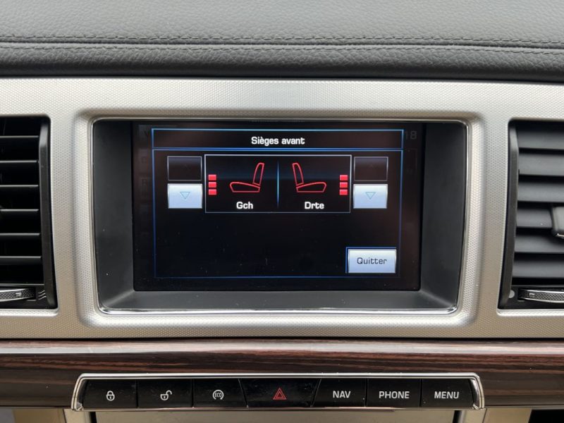 JAGUAR XF PHASE 2 LUXE 2.2 D 200 Cv 1ERE MAIN / 59 100 Kms BVA8 INTERIEUR CUIR GPS - GARANTIE 1 AN