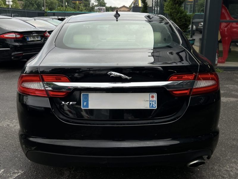 JAGUAR XF PHASE 2 LUXE 2.2 D 200 Cv 1ERE MAIN / 59 100 Kms BVA8 INTERIEUR CUIR GPS - GARANTIE 1 AN