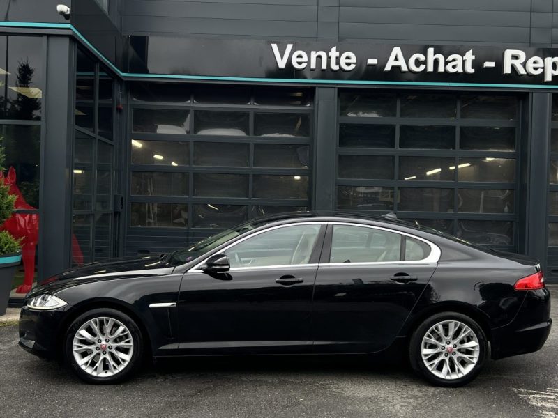 JAGUAR XF PHASE 2 LUXE 2.2 D 200 Cv 1ERE MAIN / 59 100 Kms BVA8 INTERIEUR CUIR GPS - GARANTIE 1 AN