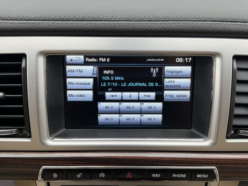 JAGUAR XF PHASE 2 LUXE 2.2 D 200 Cv 1ERE MAIN / 59 100 Kms BVA8 INTERIEUR CUIR GPS - GARANTIE 1 AN