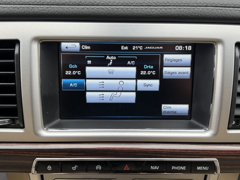 JAGUAR XF PHASE 2 LUXE 2.2 D 200 Cv 1ERE MAIN / 59 100 Kms BVA8 INTERIEUR CUIR GPS - GARANTIE 1 AN