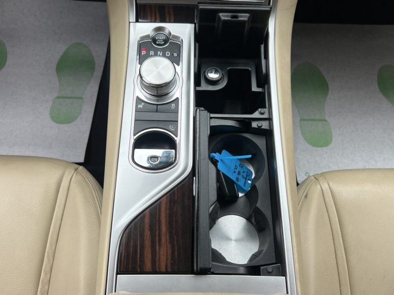 JAGUAR XF PHASE 2 LUXE 2.2 D 200 Cv 1ERE MAIN / 59 100 Kms BVA8 INTERIEUR CUIR GPS - GARANTIE 1 AN