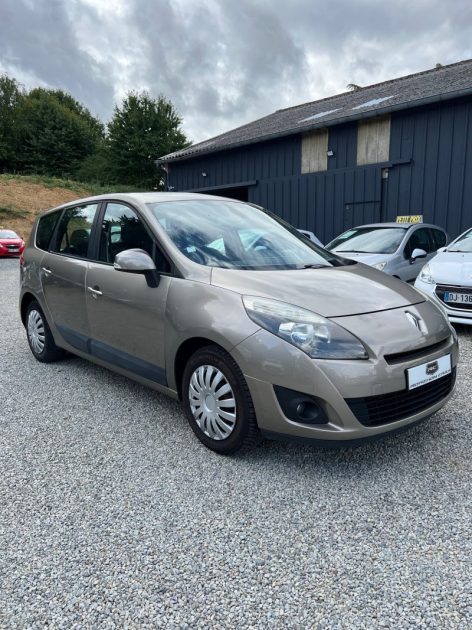 RENAULT MEGANE SCENIC 2010