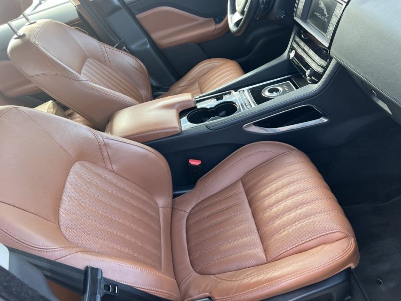 JAGUAR F-PACE 2.0 D 180 PRESTIGE 4X4 BVA8