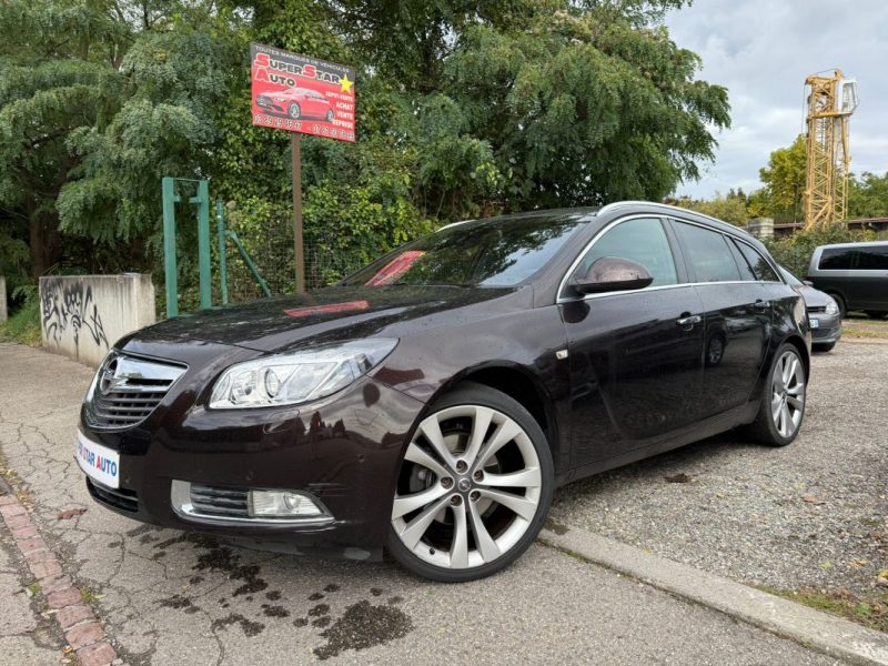 OPEL INSIGNIA SPORT 2.0l CDTI COSMO PACK 4X4 BVA 2012