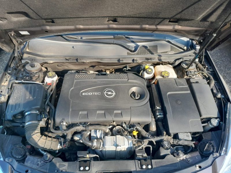 OPEL INSIGNIA SPORT 2.0l CDTI COSMO PACK 4X4 BVA 2012